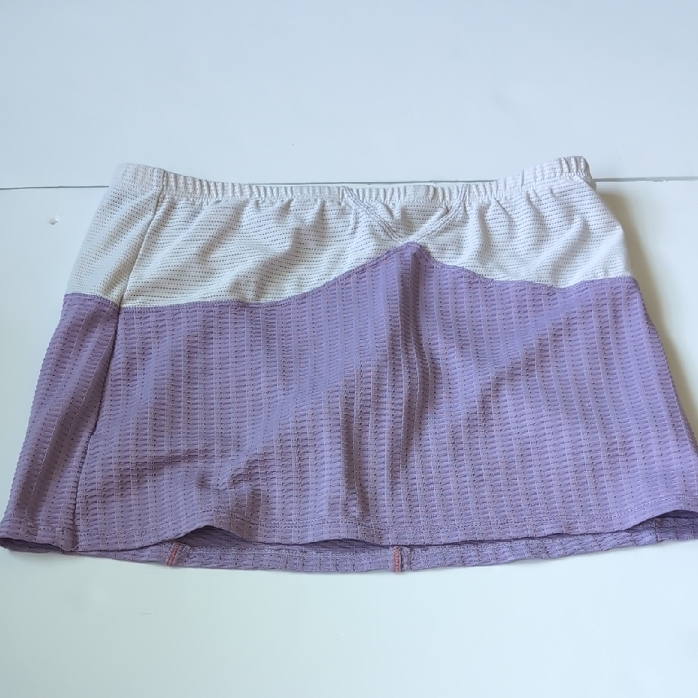 Nike Women's Used Athletic/Tennis Skirt